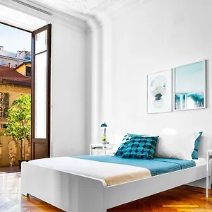  Apartamento Hemeras Boutique Homes - 4 Design Homes In Center Italia